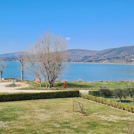 Appartamento Lago Trasimeno - Torricella Pg Exterior foto