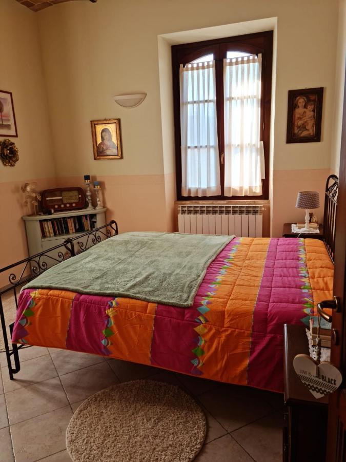 Appartamento Lago Trasimeno - Torricella Pg Exterior foto