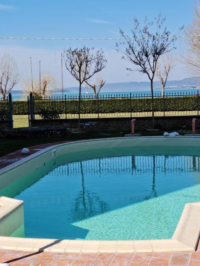 Appartamento Lago Trasimeno - Torricella Pg Exterior foto